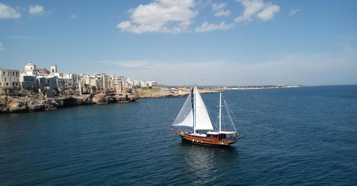 Semplicità e comodità Nicolaj Hotel Polignano a Mare Vacanze in Puglia